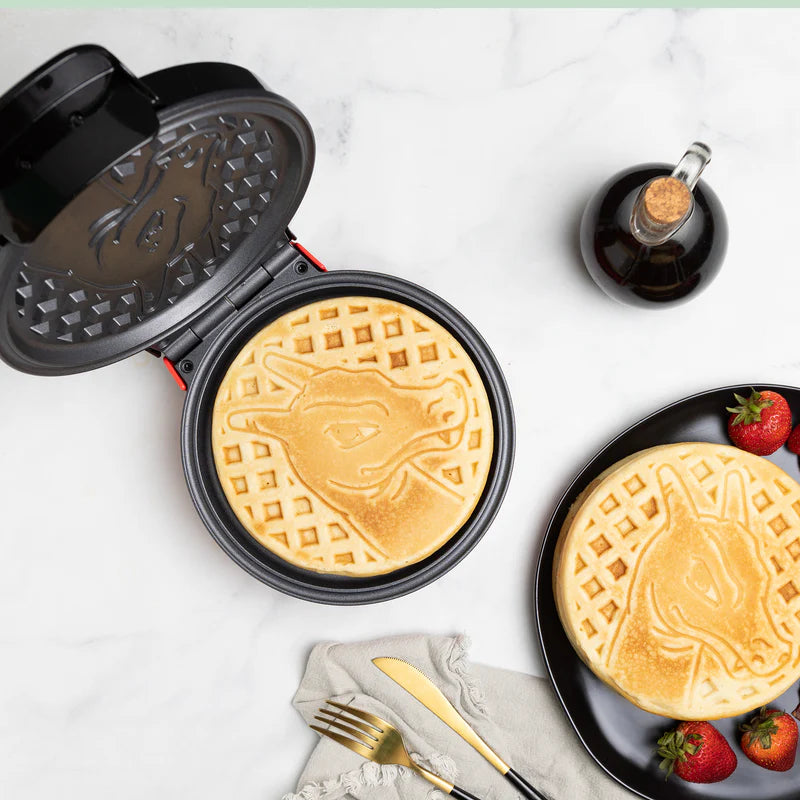 Waflera Pokémon Charizard – Waffle Maker Oficial
