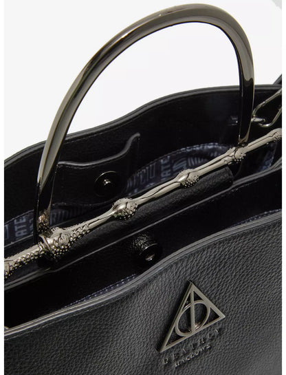 Bolso Loungefly Harry Potter con la Varita de Saúco de las Reliquias de la Muerte