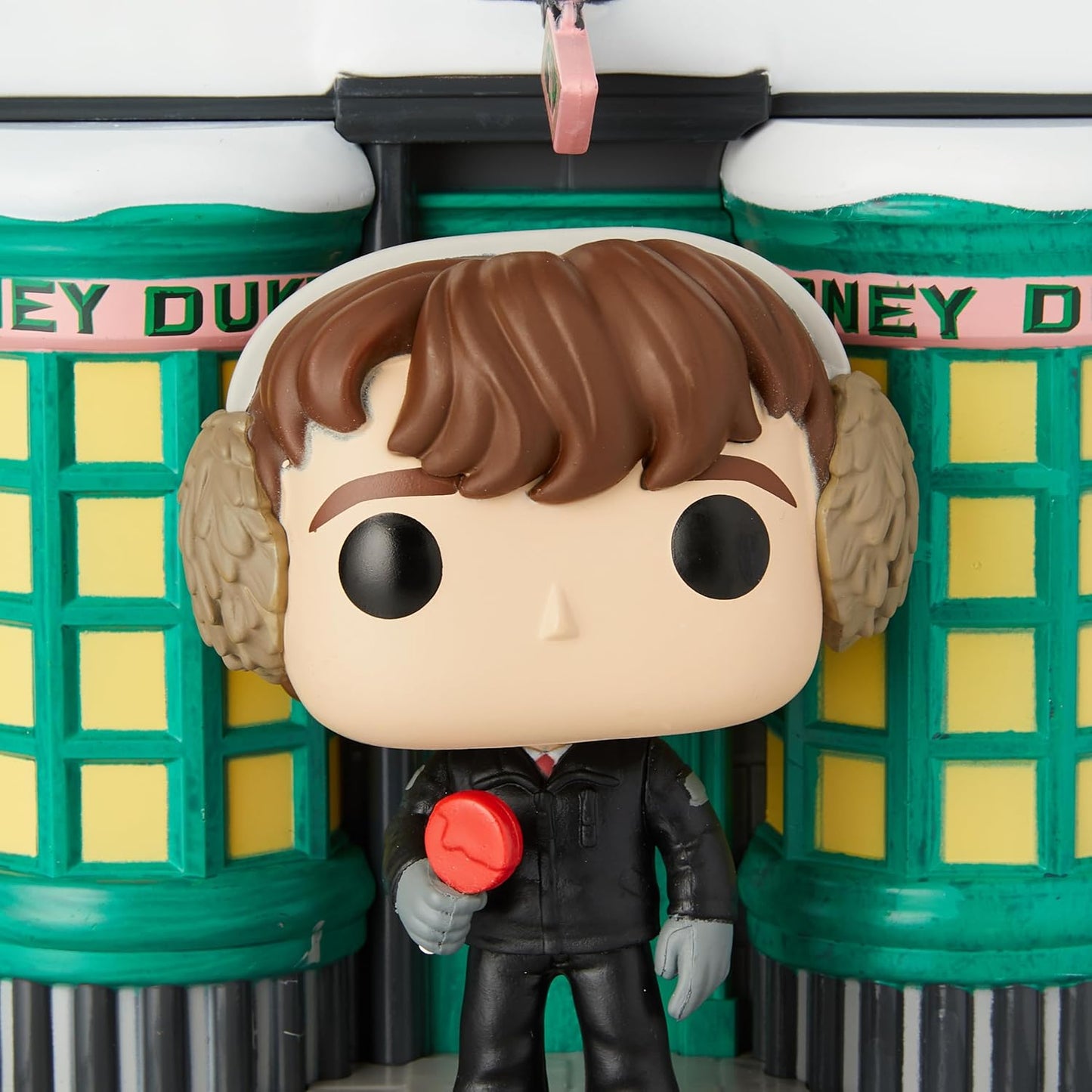 Funko POP! Deluxe #155 – Neville Longbottom con Honeydukes
