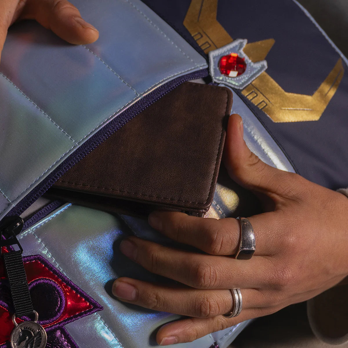 Mochila Caballeros Del Zodiaco - Fénix Armadura De Bronce