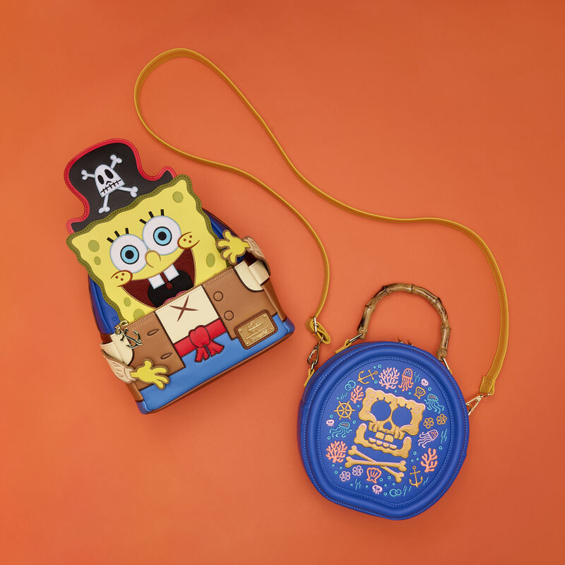 Mini Mochila Loungefly con Disfraz de Pirata de Bob Esponja