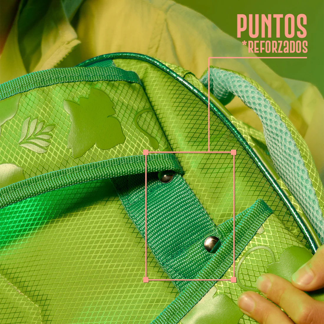 Mochila Escolar de Pokémon Tipo Planta Edición 06