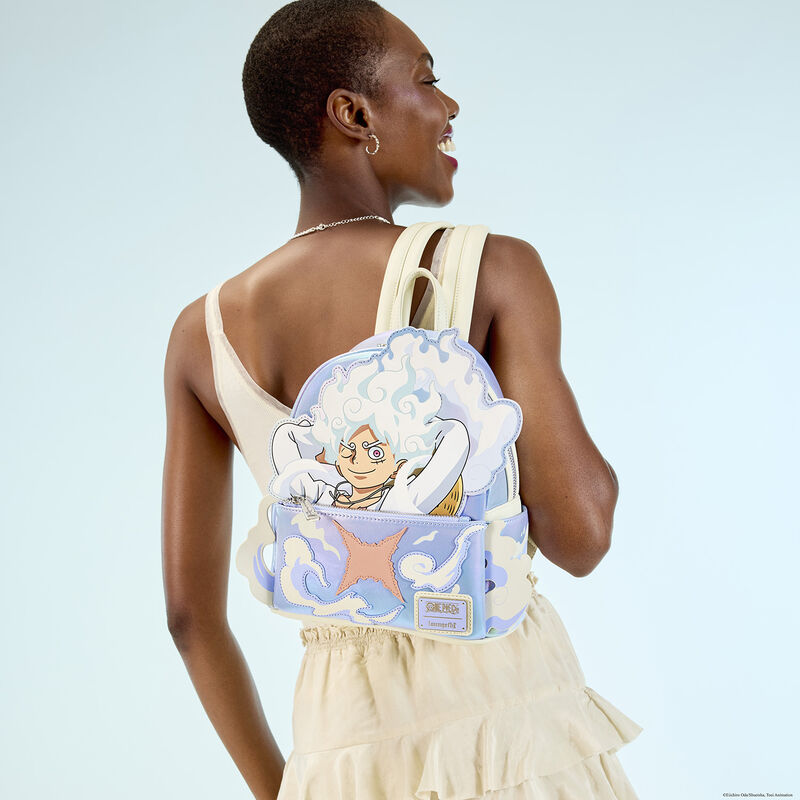 Mini Mochila Loungefly NYCC One Piece Gear 5 Luffy Glow Cosplay